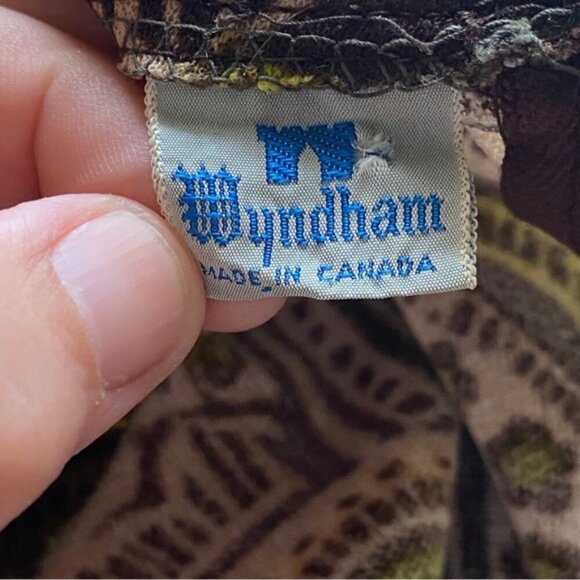 Vintage Wyndham Paisley Long Sleeve Back Zip Blouse Small 70s Groovy Streetwear - Picture 9 of 15